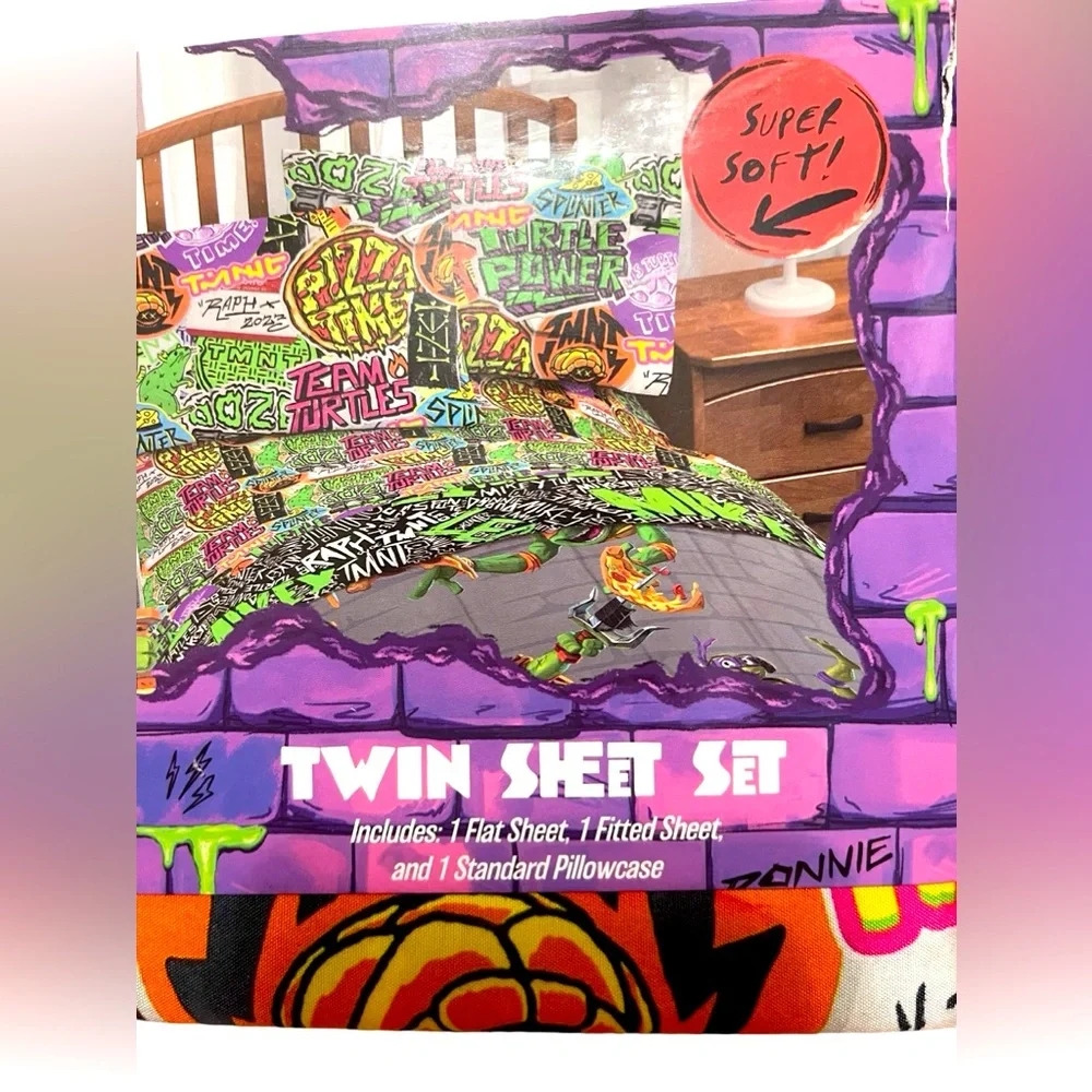 💚💚🌼NEW TEENAGE MUTANT NINJA TURTLES TWIN SHEET SET.